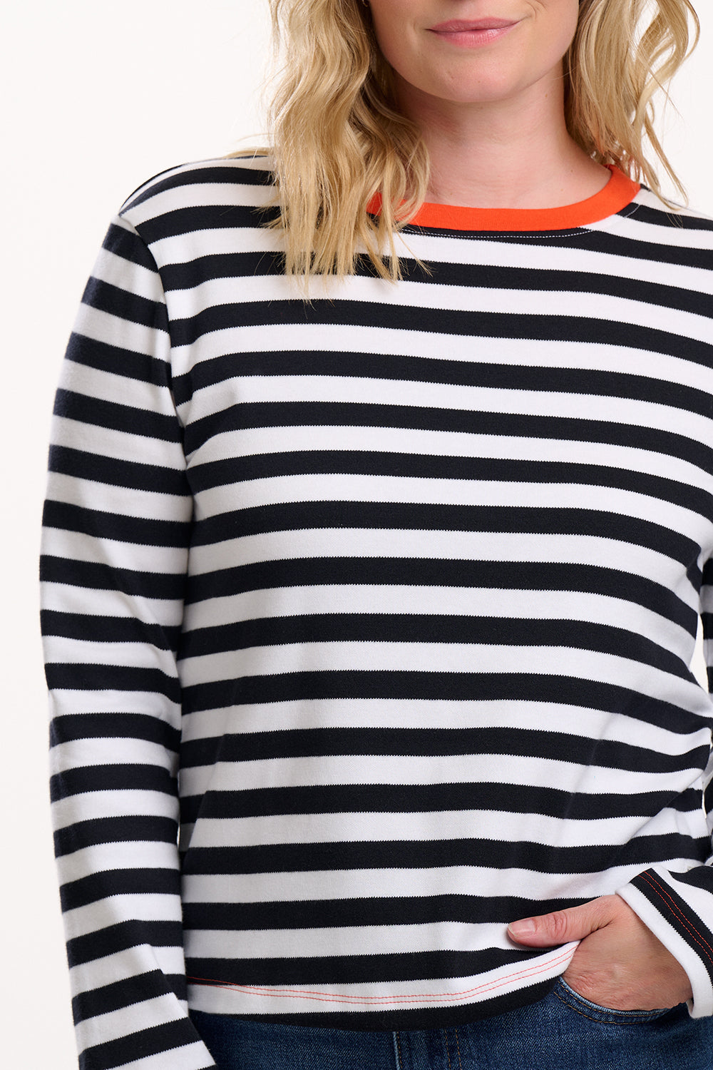 Vienna Jersey Top White / Black Striped Orange