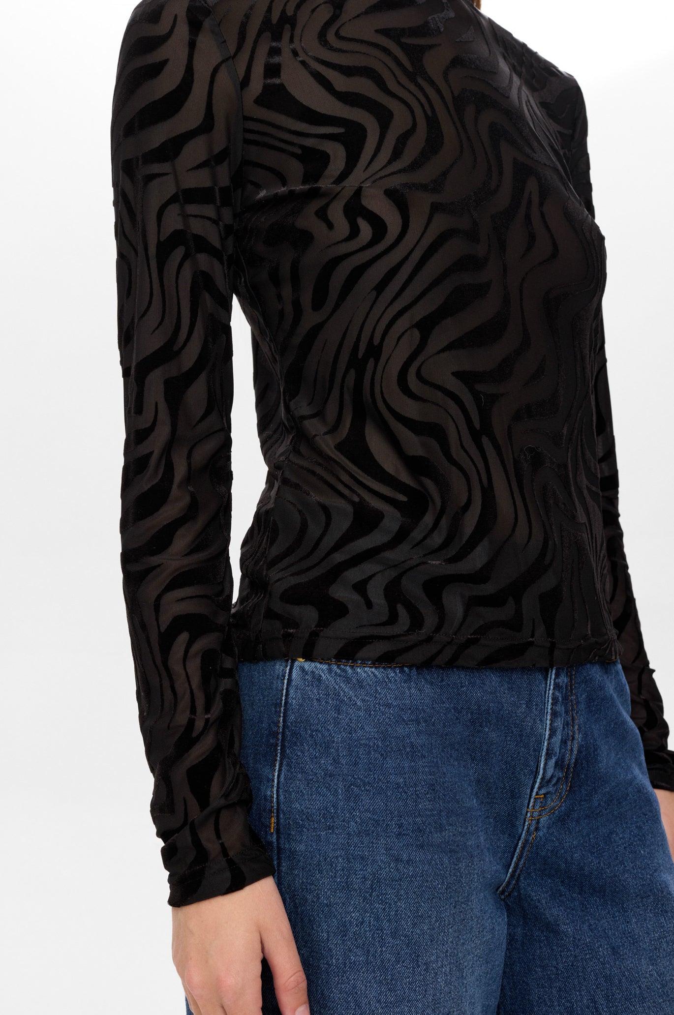 NUVELVA BLOUSE