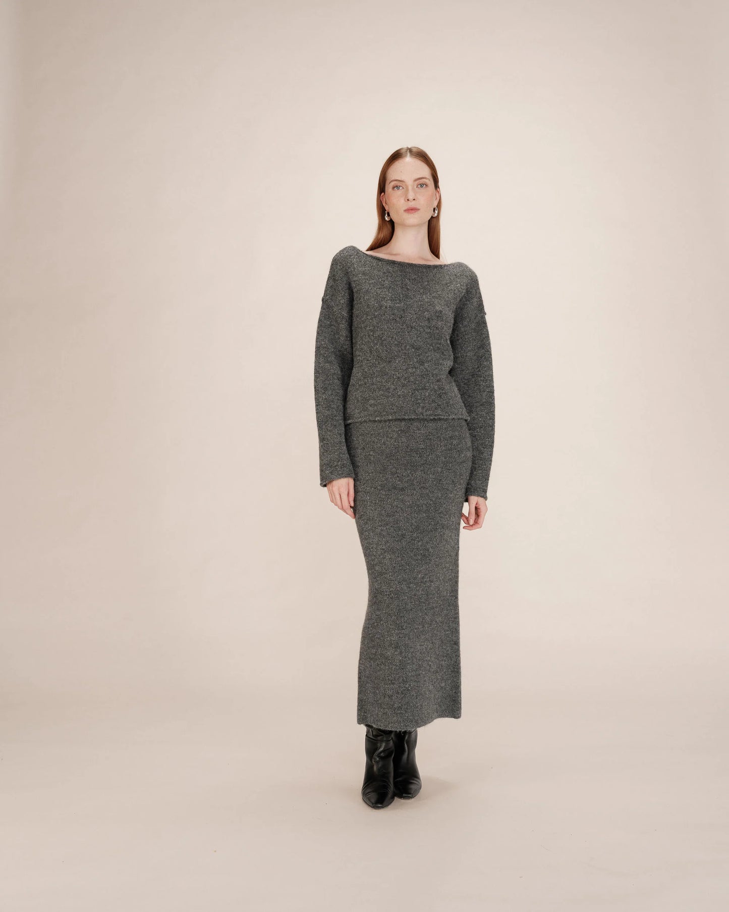 TAMINO LOOSE SWEATER ANTHRACITE