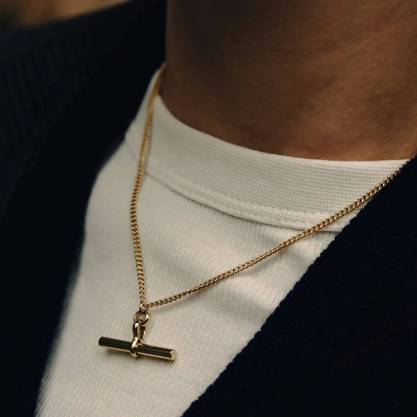 Gold T-Bar Chain Necklace