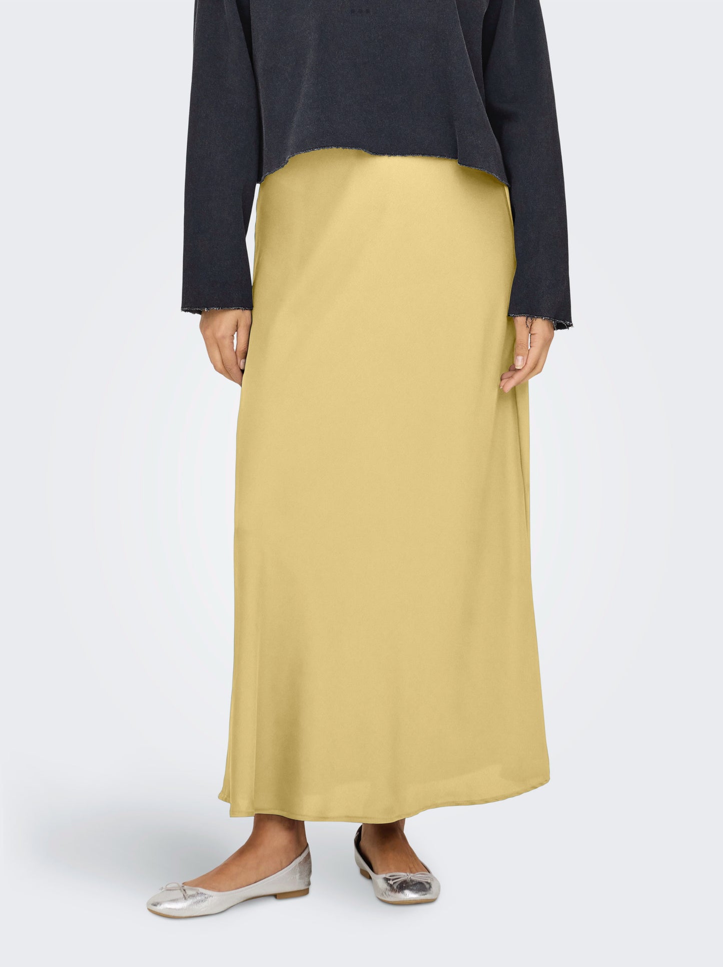 ONLCHIGO ANKEL SATIN SKIRT