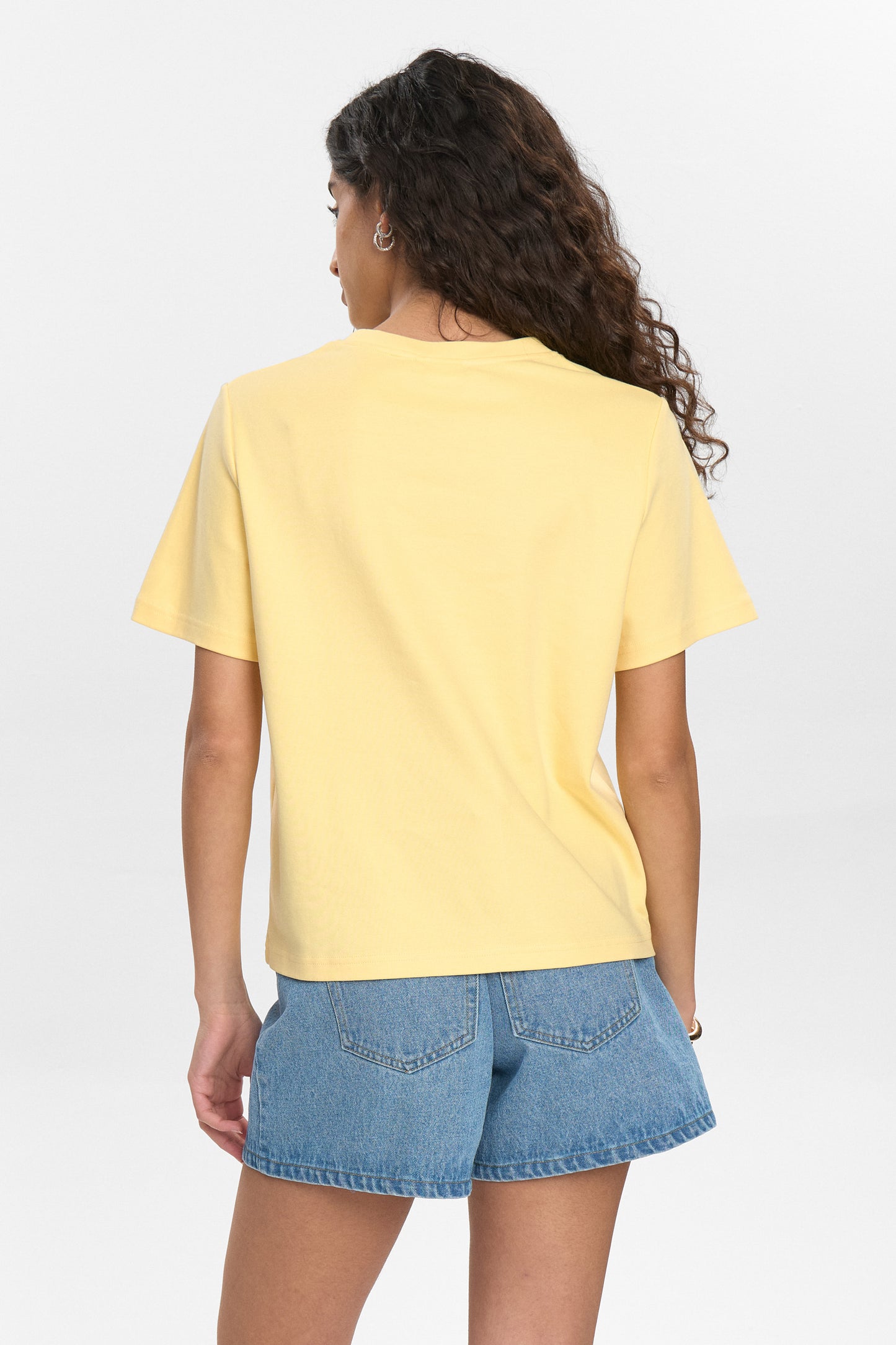 NUFIRA T-SHIRT