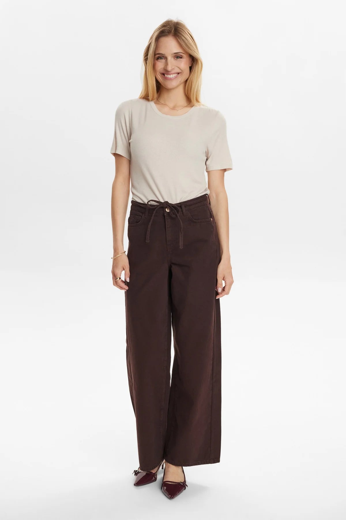 NUBROOKLYN SOLID JEANS