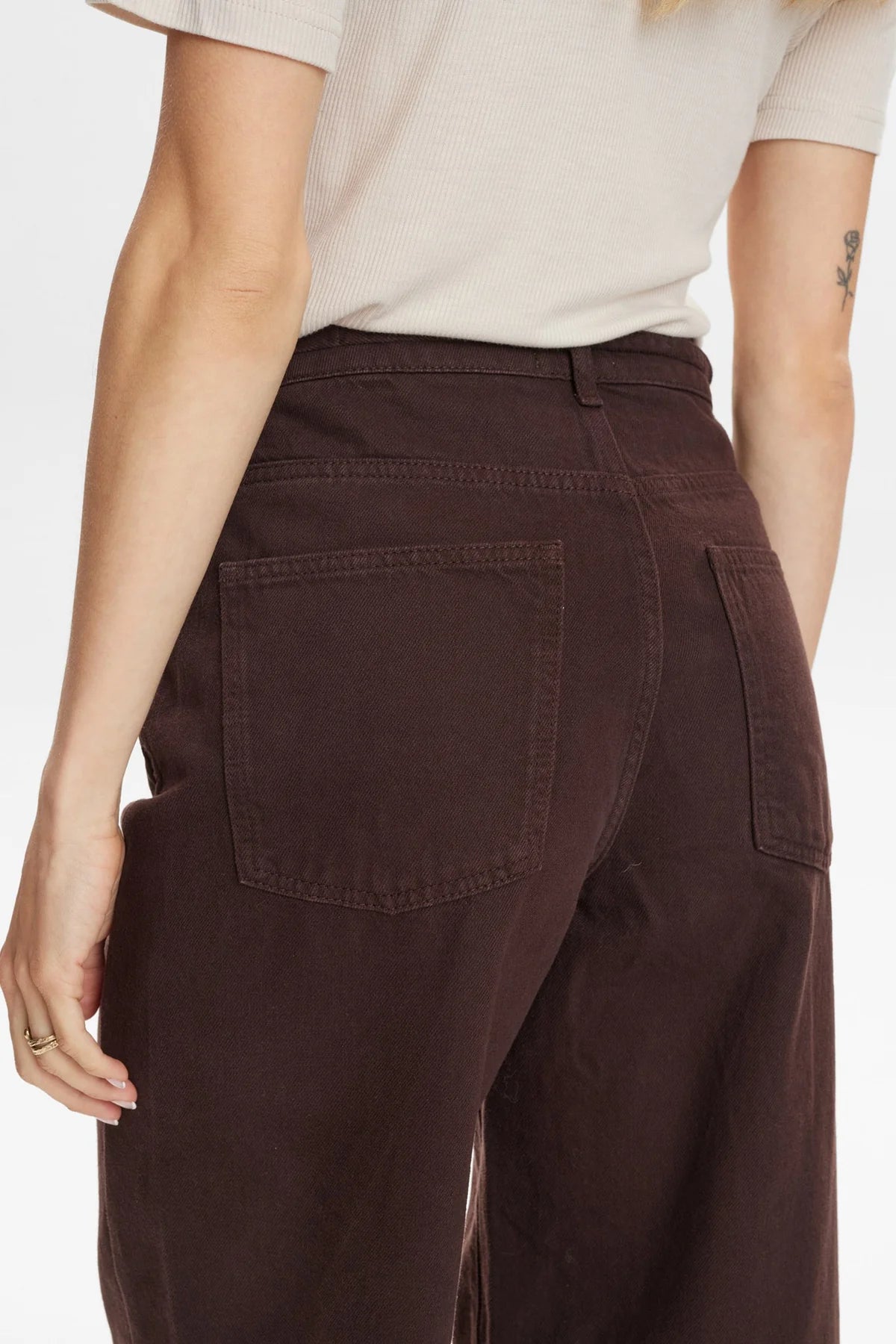 NUBROOKLYN SOLID JEANS