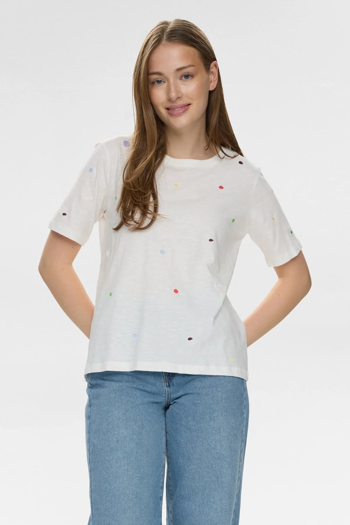 NUDELORA T-SHIRT