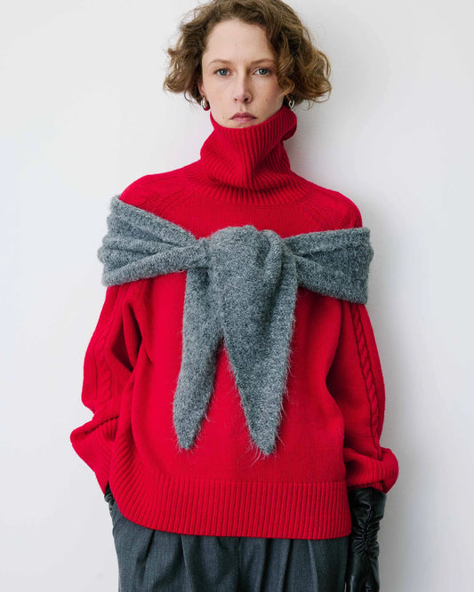 KNITTED TRIANGLE SCARF CHARCOAL BONNIE