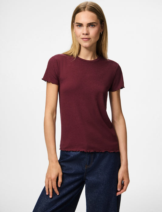 PCNICCA SS O-NECK TOP