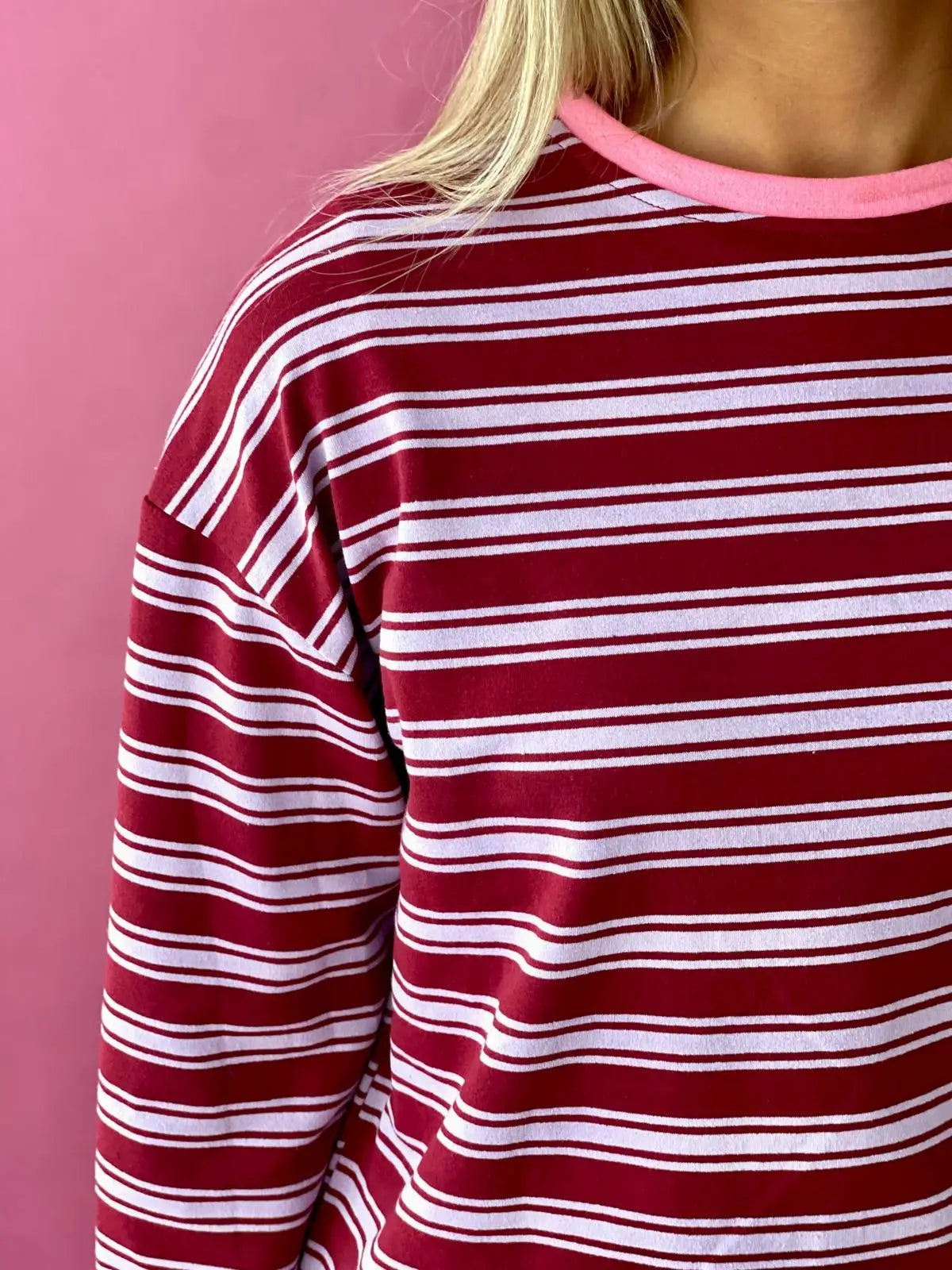 Pipa Burgundy T-Shirt