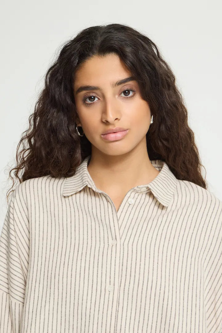 IHTAMANNA Shirt