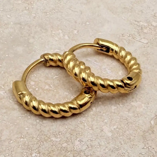 Everyday Gold Rope Huggies