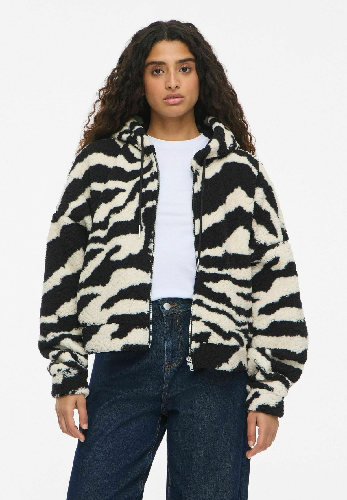 NMCUDDLE CROP HOOD JACKET
