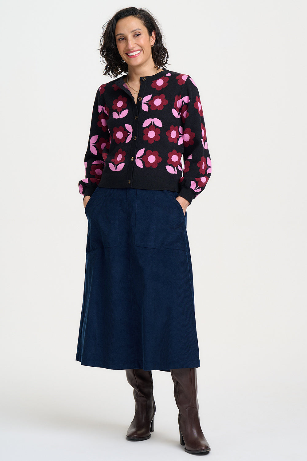 Venetia Cardigan - Black, Mod Daisy