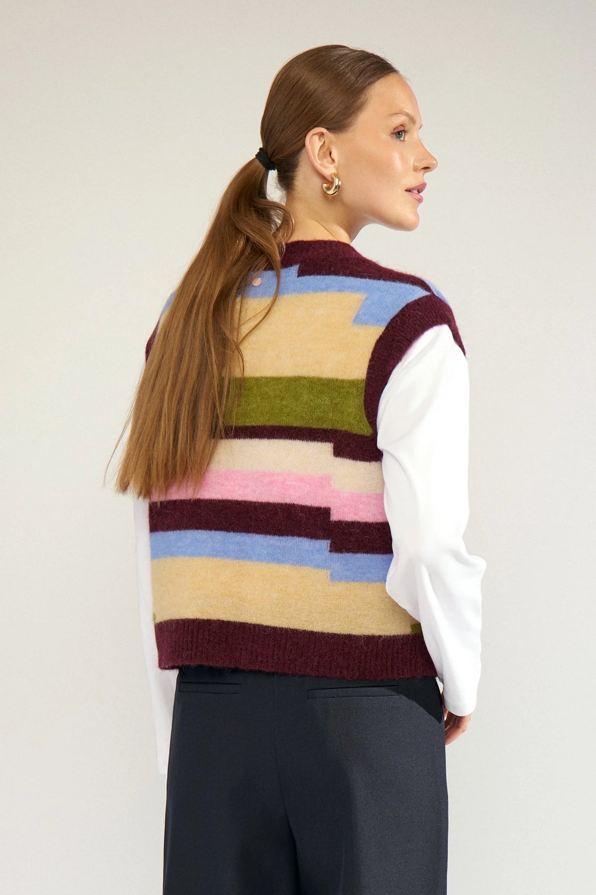 NURIETTE PIXEL STRIPE VEST - Fig