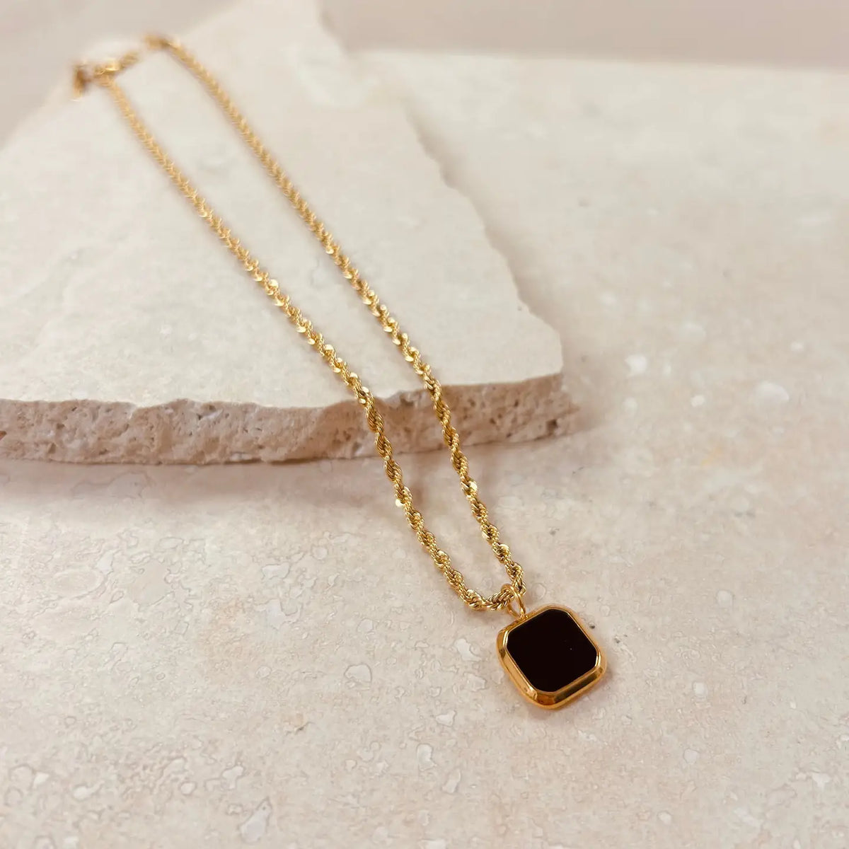 Everyday Noir Rope Necklace