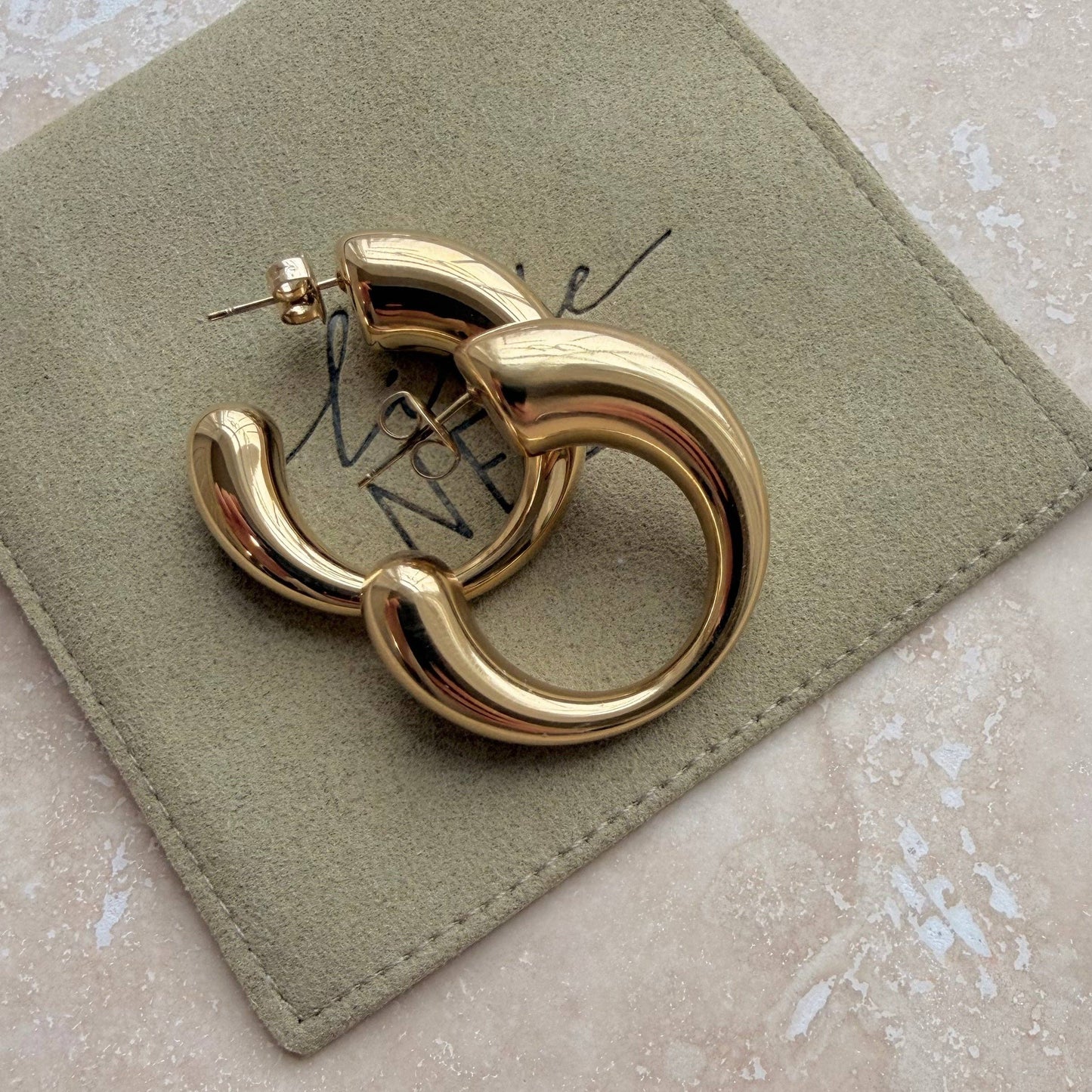 Everyday Gold Curl Hoops