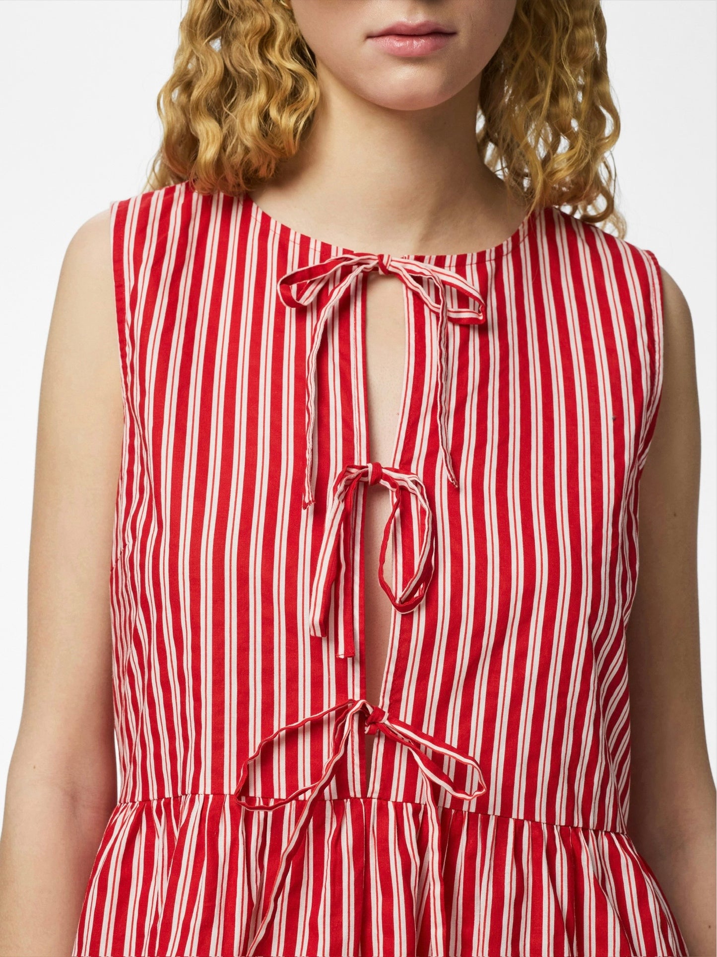 PCJOLLY TIE SHORT DRESS