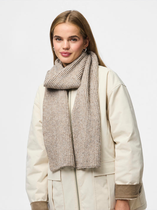 PCMILLA LONG SCARF BEIGE