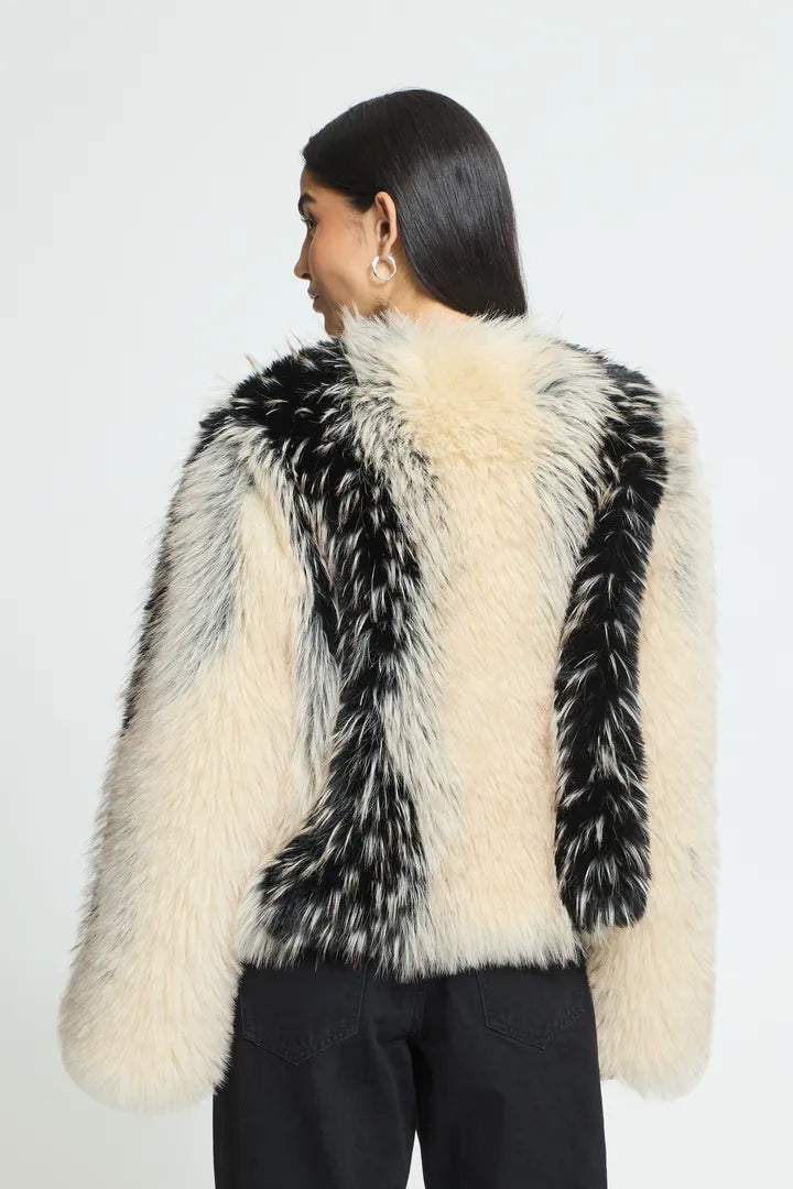 IHFLAXA Outerwear