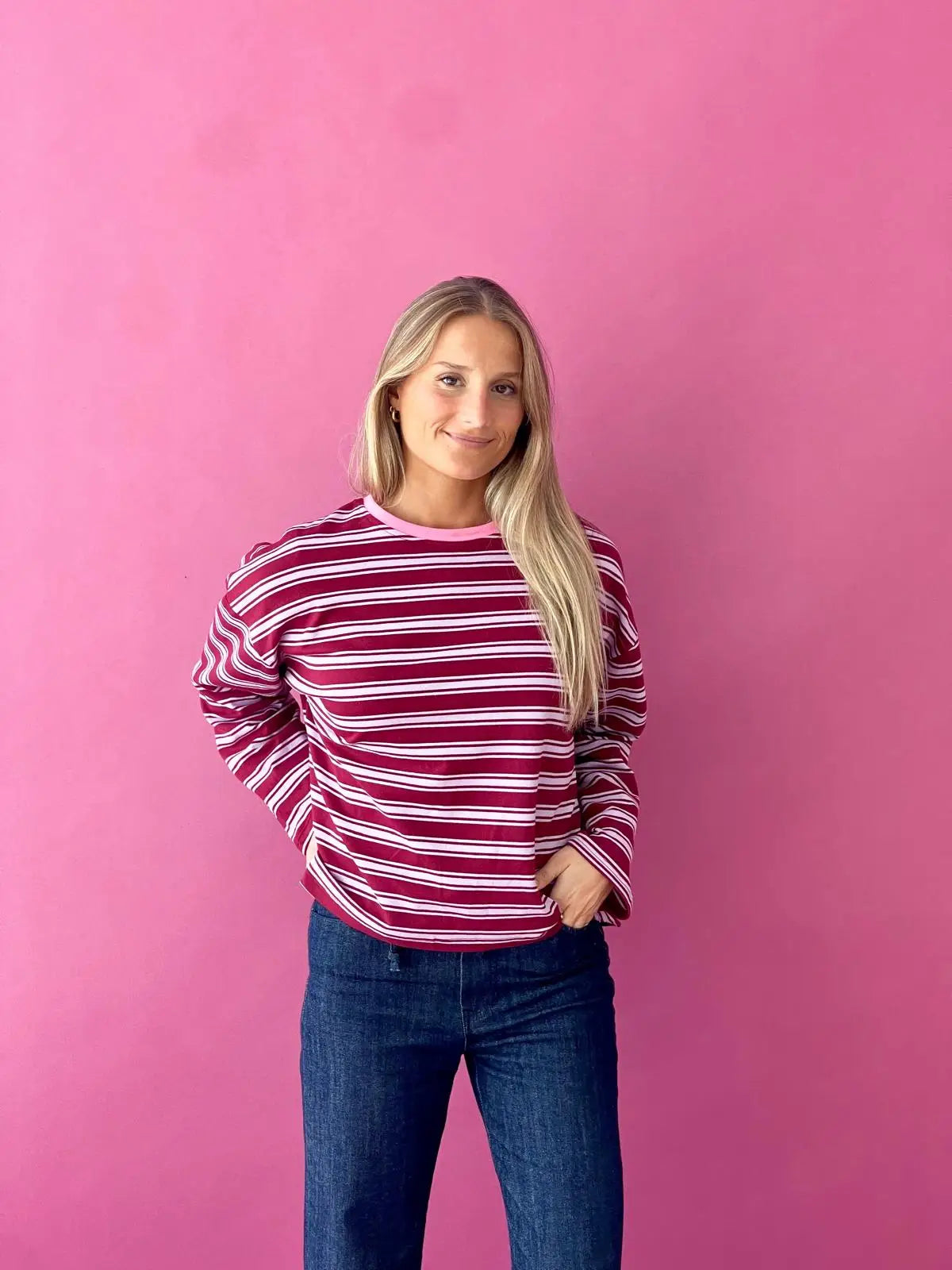 Pipa Burgundy T-Shirt