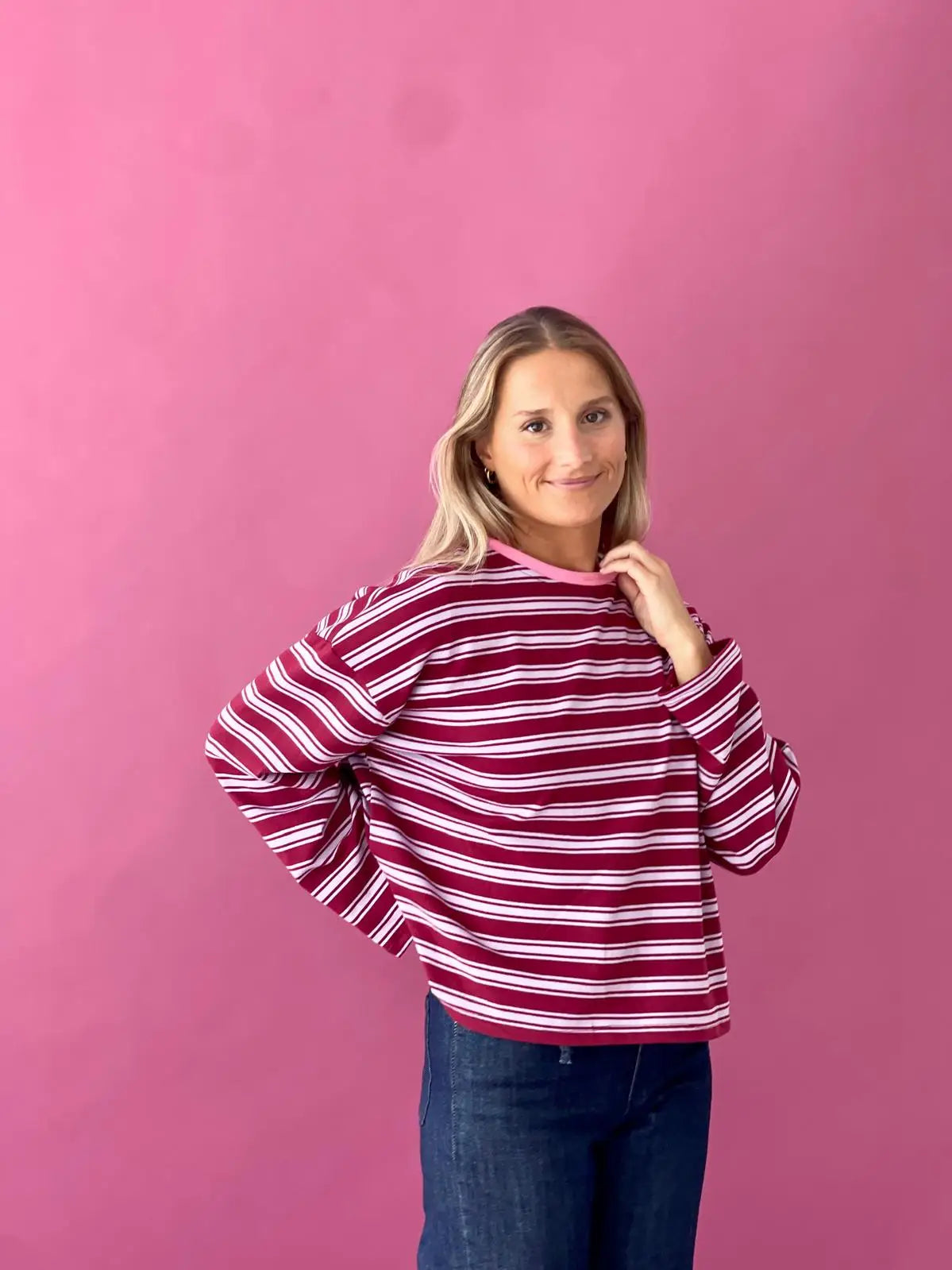 Pipa Burgundy T-Shirt