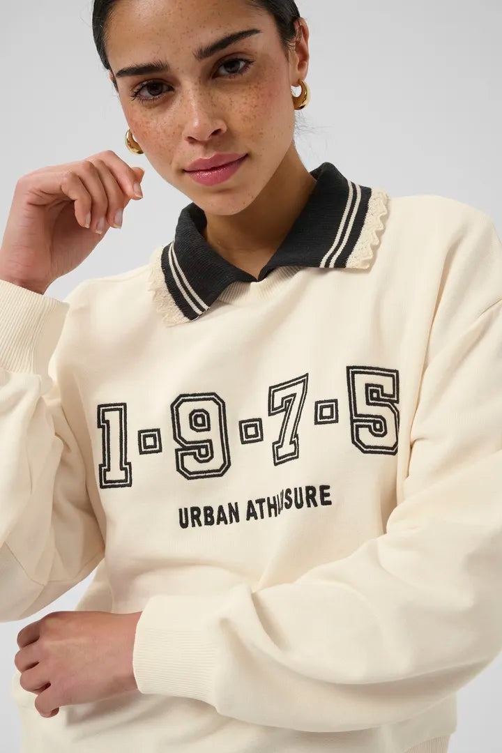 KAhyacinth Sweatshirt