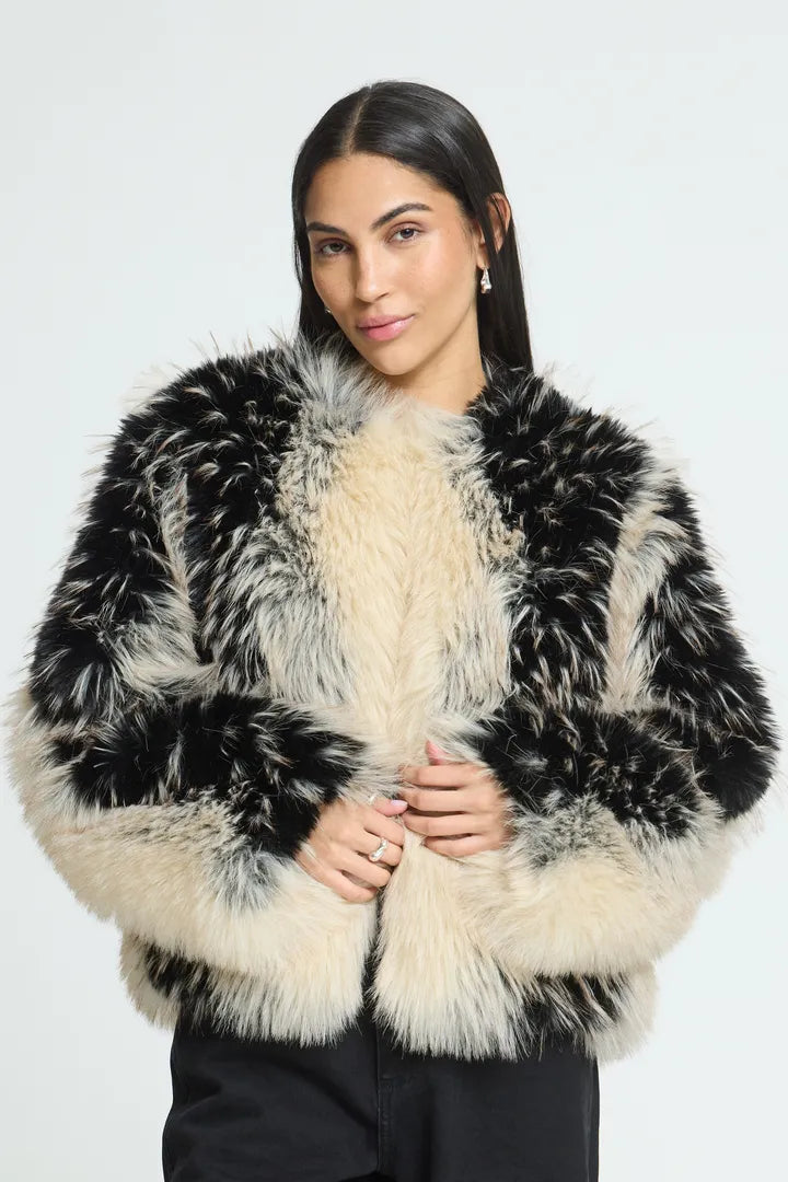 IHFLAXA Outerwear