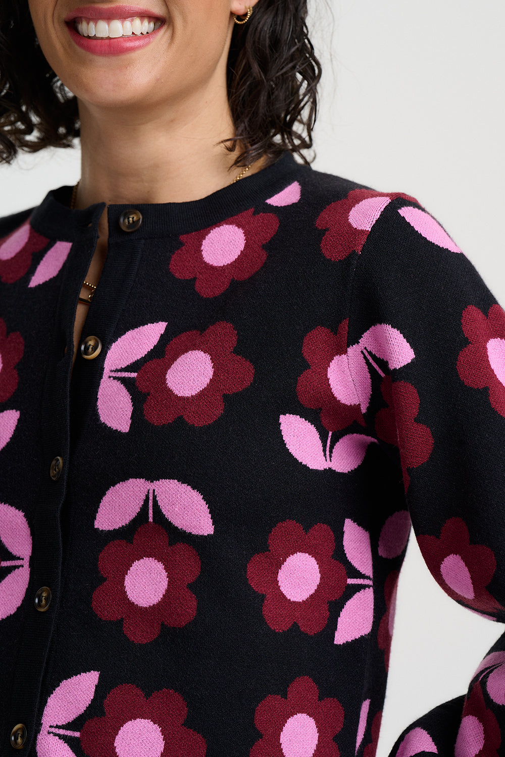Venetia Cardigan - Black, Mod Daisy