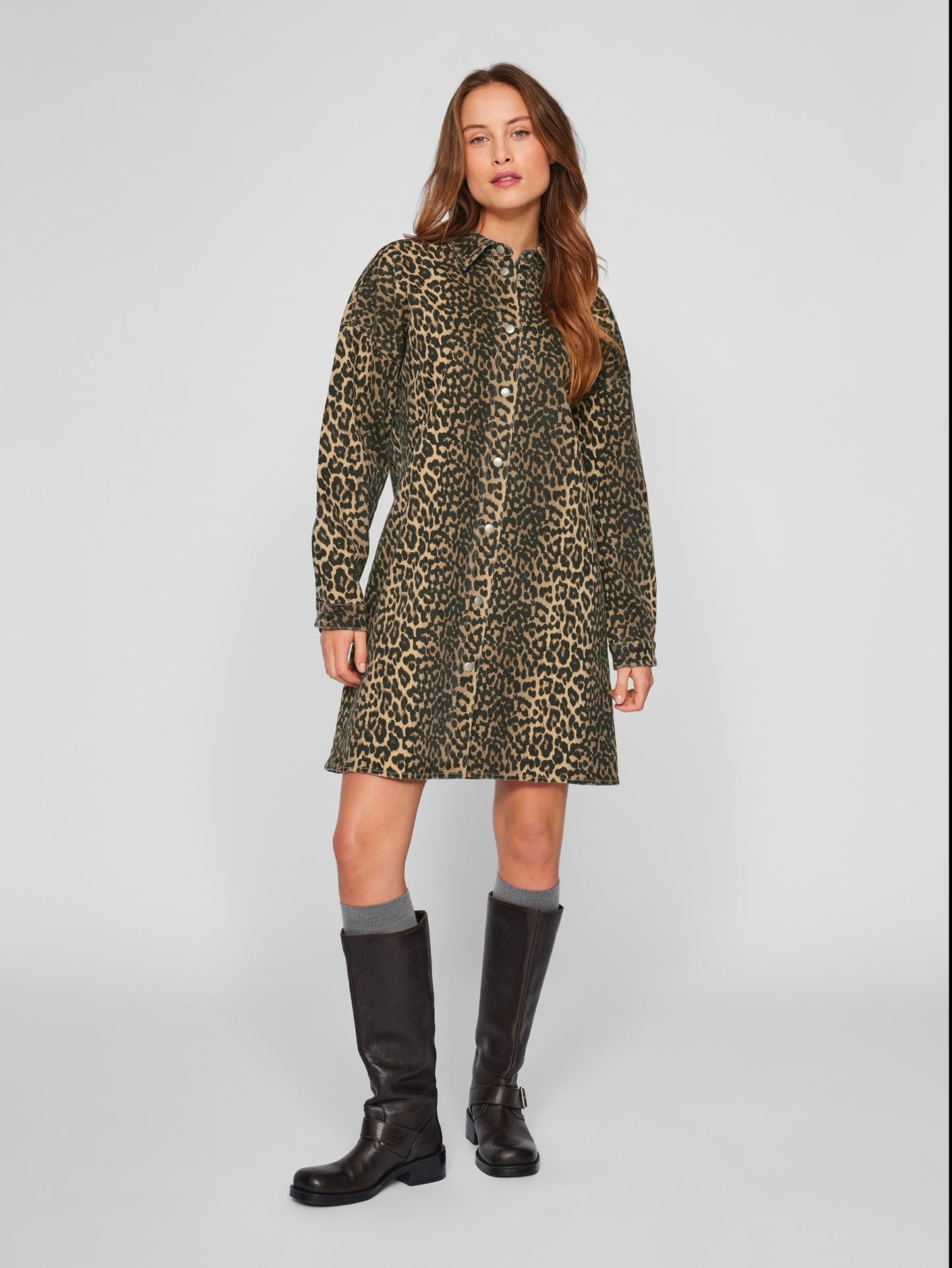 VICHIA LEOPARD SHIRT DRESS