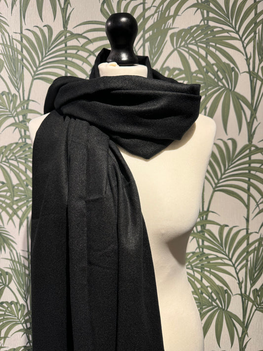 Lucia Scarf Black