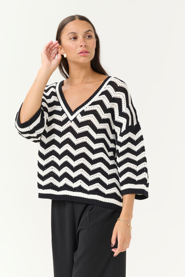 KAlaina Pullover