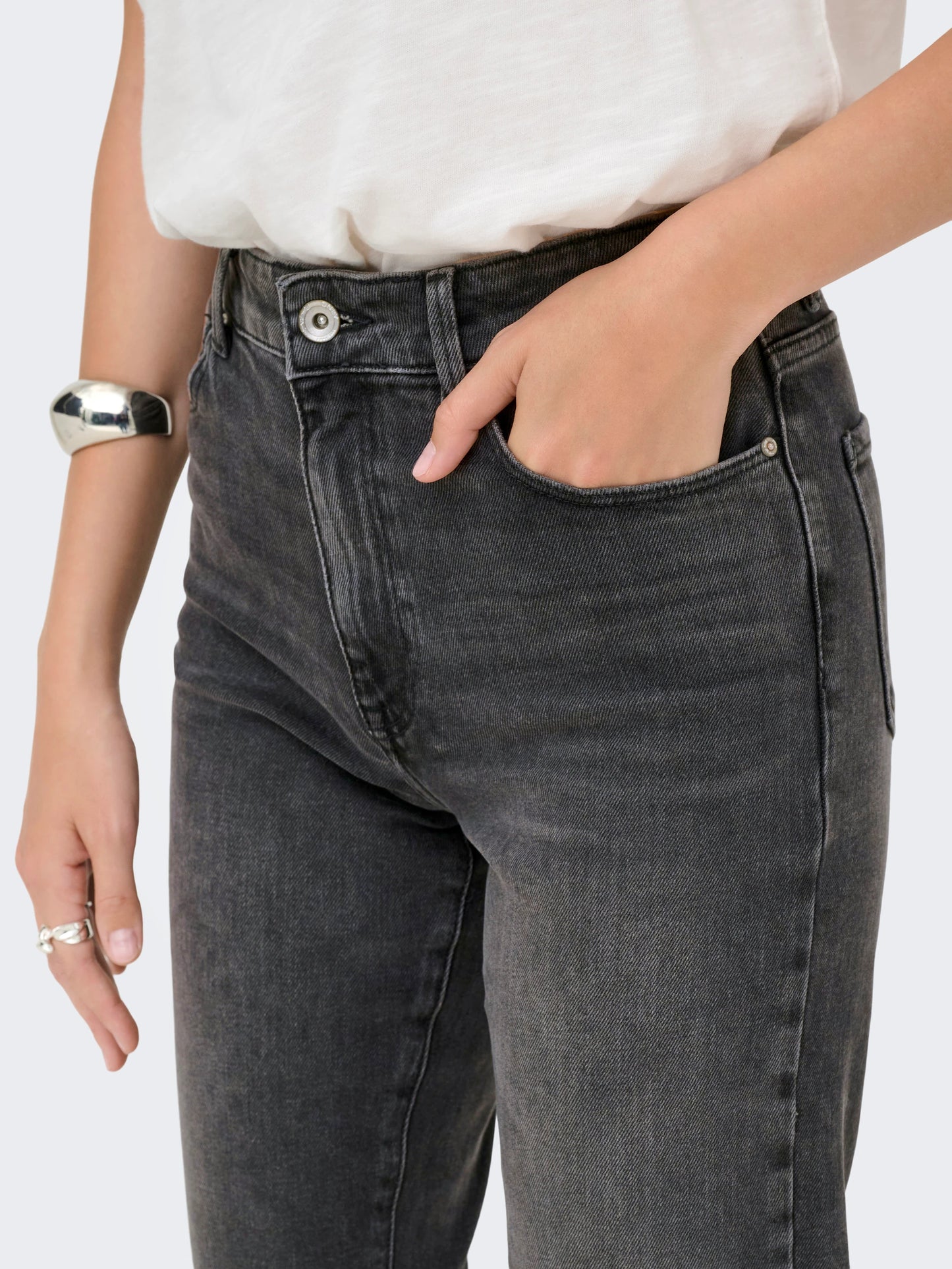 ONLEMILY HIGH WAIST STRAIGHT FIT JEANS